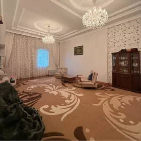 Элитка 4ком 10этаж 200м2