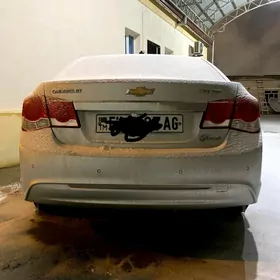 Chevrolet Cruze 2013