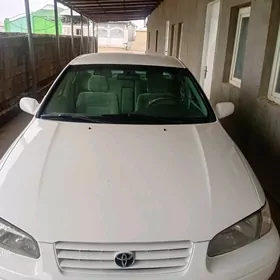 Toyota Camry 1997