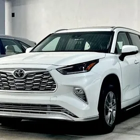Toyota Highlander 2022