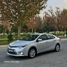 Toyota Corolla 2015
