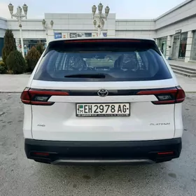 Toyota Grand Highlander 2024