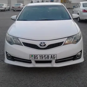 Toyota Camry 2013