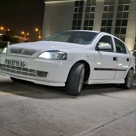 Opel Astra 2001