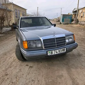 Mercedes-Benz 190E 1989