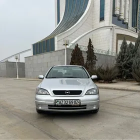 Opel Astra 2003