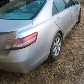 Toyota Camry 2011