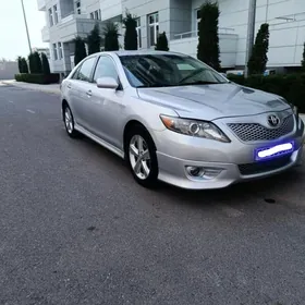 Toyota Camry 2010