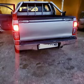 Toyota Hilux 2010