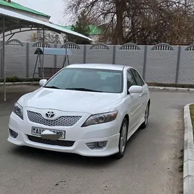 Toyota Camry 2011