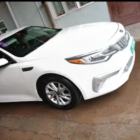Kia Optima 2019