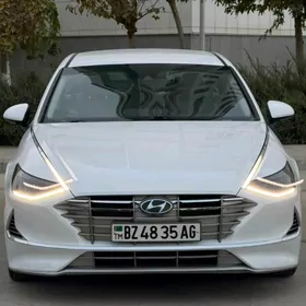 Hyundai Sonata 2022