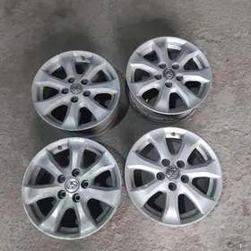 2010 KAMRY  LE KLAS RADNOY 16