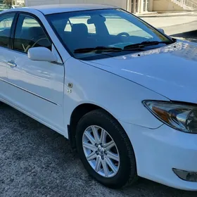 Toyota Camry 2004