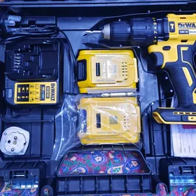 Шуруповёрт...Дрель...