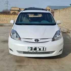 Toyota Sienna 2006