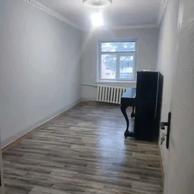 9 мкр. 3 комн.