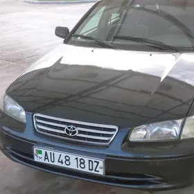 Toyota Camry 1997