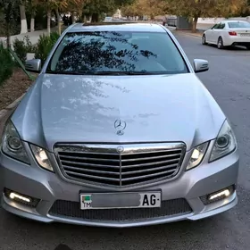 Mercedes-Benz E350 2010