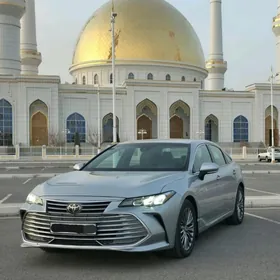 Toyota Avalon 2022