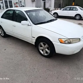 Toyota Camry 1999