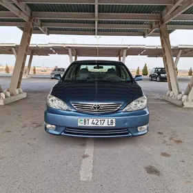 Toyota Camry 2004
