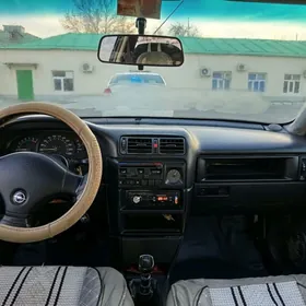 Opel Vectra 1989