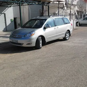 Toyota Sienna 2006