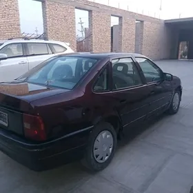 Opel Vectra 1992