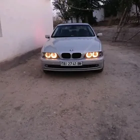 BMW 528 2003