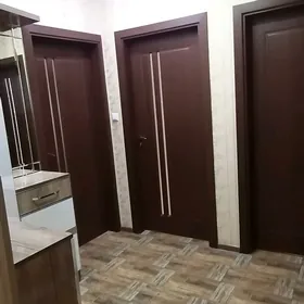 Eyesinden satlyk jay