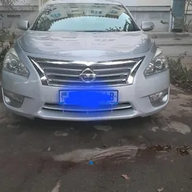 Nissan Altima 2013