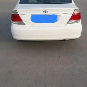 Toyota Camry 2004