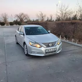 Nissan Altima 2016