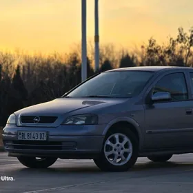 Opel Astra 2003