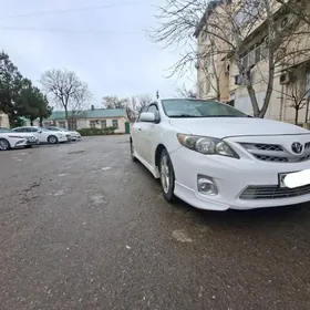 Toyota Corolla 2012