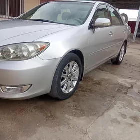 Toyota Camry 2004