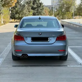 BMW E60 2004