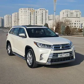 Toyota Highlander 2019