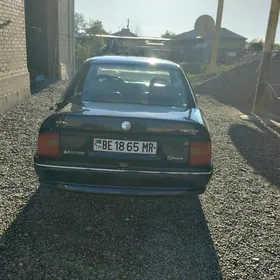 Opel Vectra 1993
