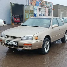 Toyota Camry 1996