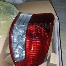 Toyota yaris 2007 model fara