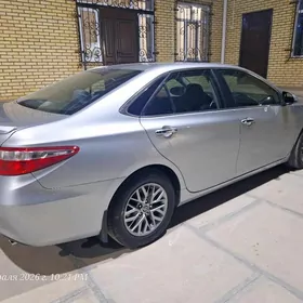 Toyota Camry 2017