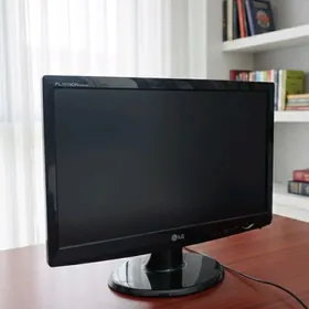 LG MONITOR 20
