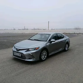 Toyota Camry 2022