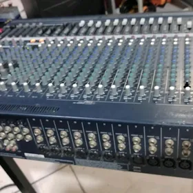 Yamaha pult MG24/14 fx aparat