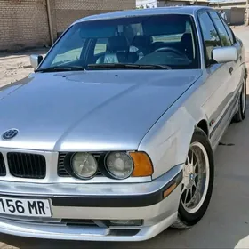 BMW 525 1992