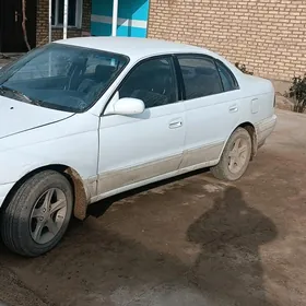 Toyota Corona 1995