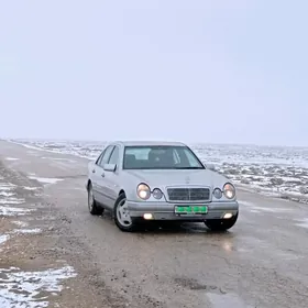 Mercedes-Benz E320 1997