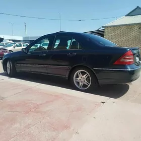 Mercedes-Benz C-Class 2000